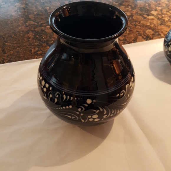 Hungarian Pottery 4 pieces total vases & plates - Picture 3 of 14